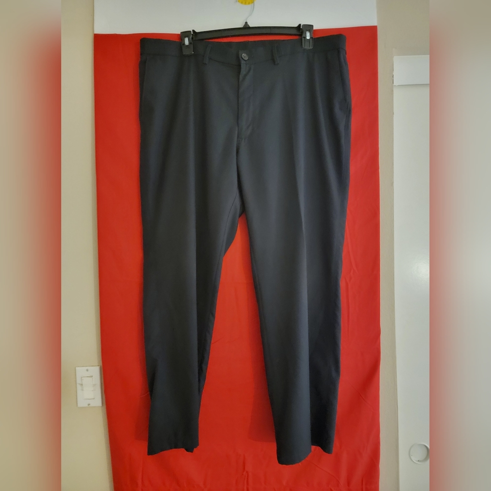 HAGGARH 26TRADEMARK BRAND Men's Size; 42 X 30